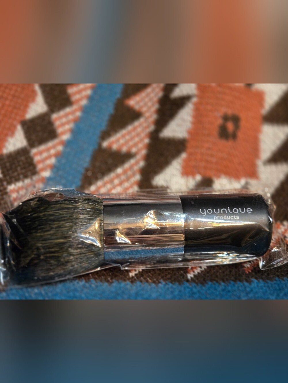 Younique Powder Puff Brush